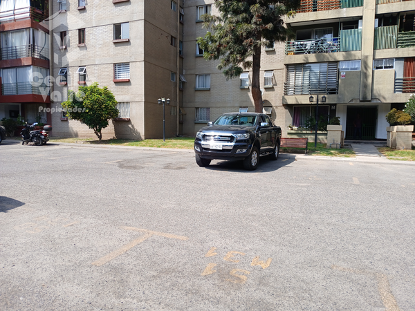 Arriendo estacionamiento 